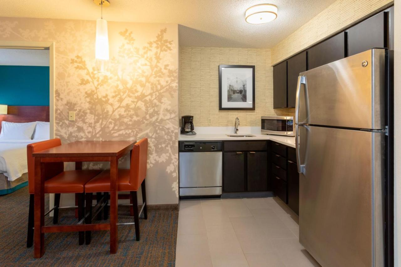 Residence Inn Minneapolis St. Paul/Roseville Exteriör bild