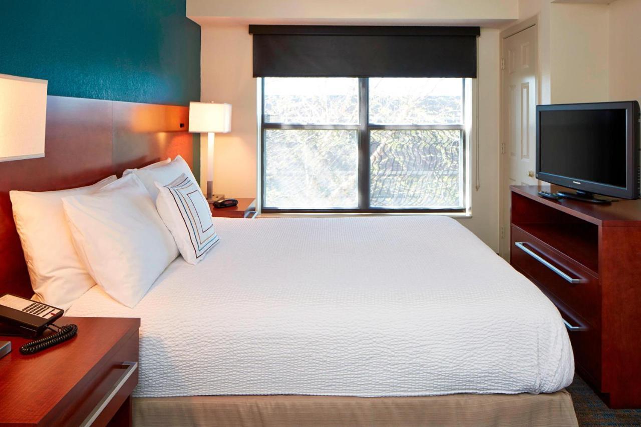 Residence Inn Minneapolis St. Paul/Roseville Exteriör bild