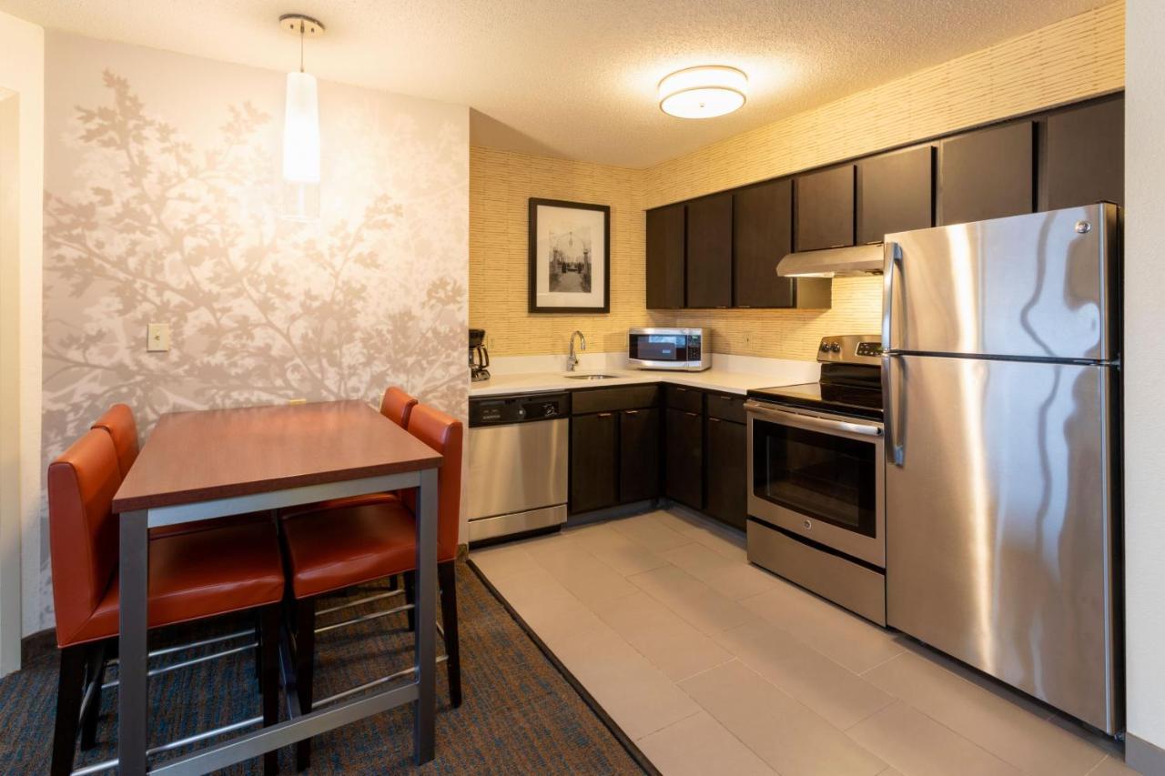 Residence Inn Minneapolis St. Paul/Roseville Exteriör bild